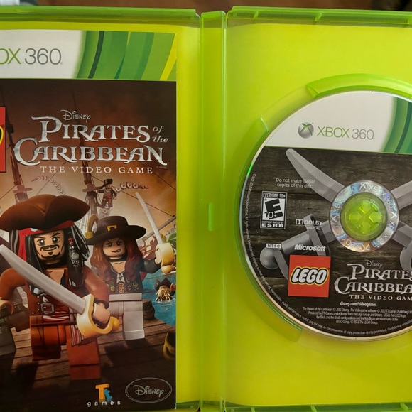 Lego Pirates Of The Caribbean Video Game Box 360 Live Disney Games NTSC Rated E - Picture 2 of 4